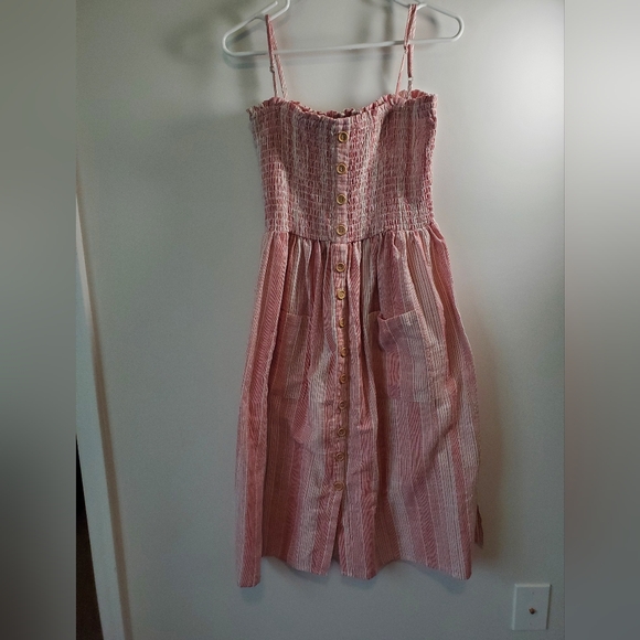 Easel Botique Pink Striped Button Detailed Smocked Dress - Picture 1 of 11